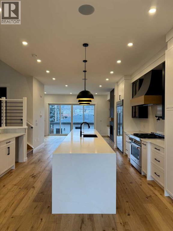 Single Family House for Sale in   Avenue NW Montgomery Calgary 