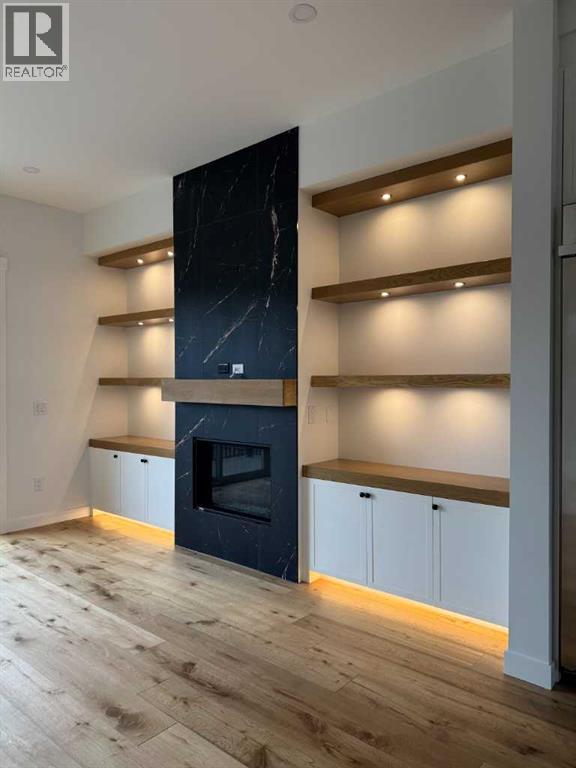 Single Family House for Sale in   Avenue NW Montgomery Calgary 