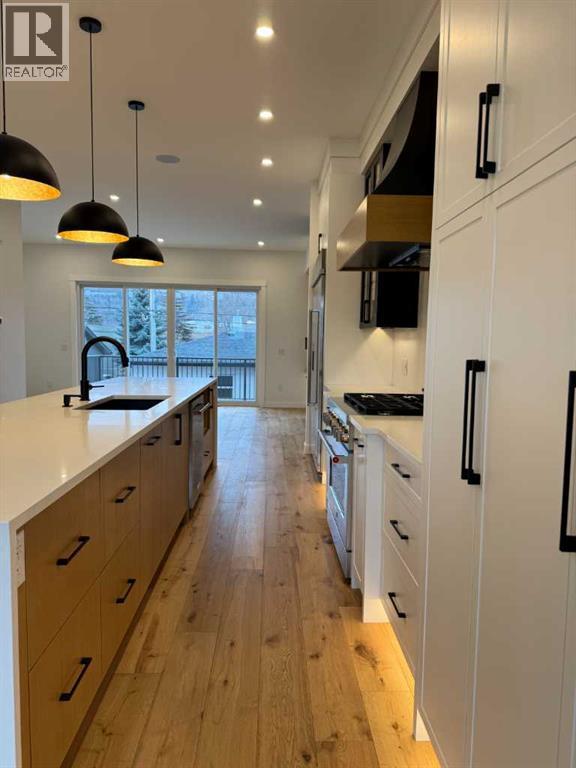 Single Family House for Sale in   Avenue NW Montgomery Calgary 