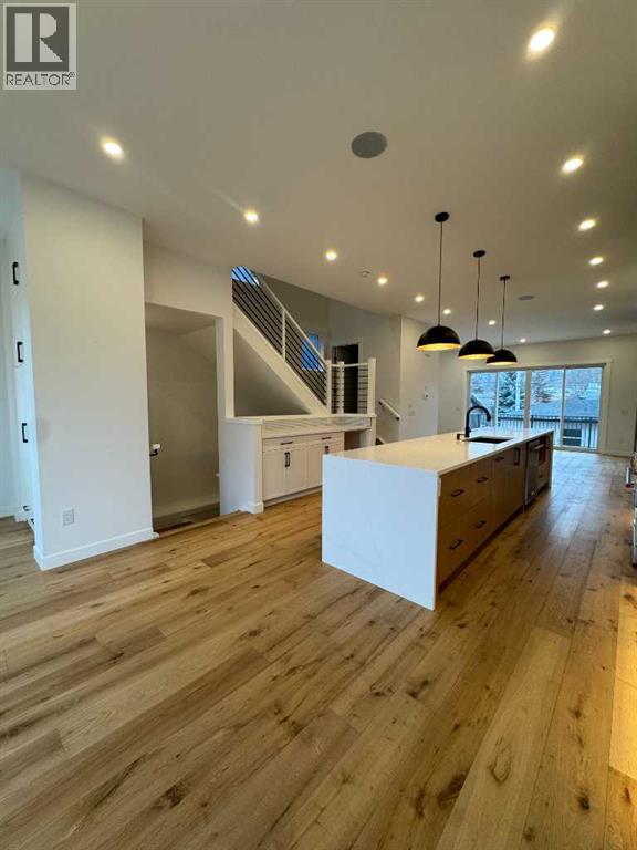 Single Family House for Sale in   Avenue NW Montgomery Calgary 