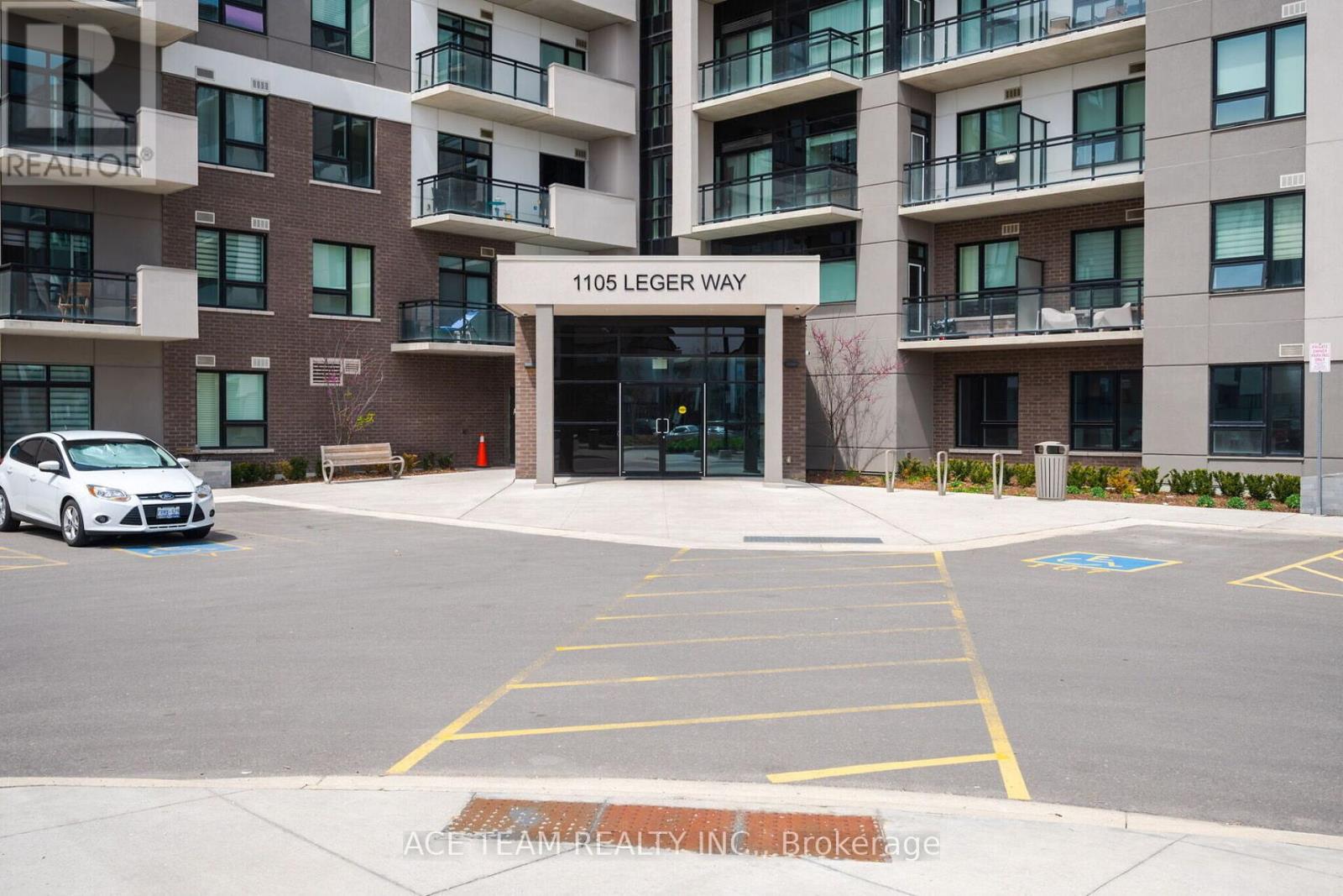 #133 1105 LEGER WAY - 1
