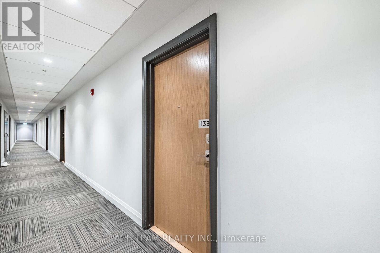 #133 1105 LEGER WAY - 13