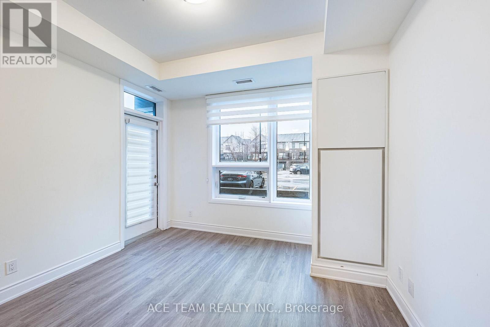 #133 1105 LEGER WAY - 24