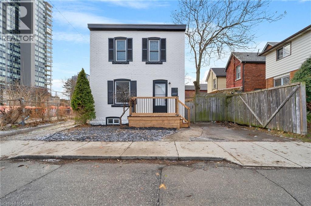 73 PETER Street - 1