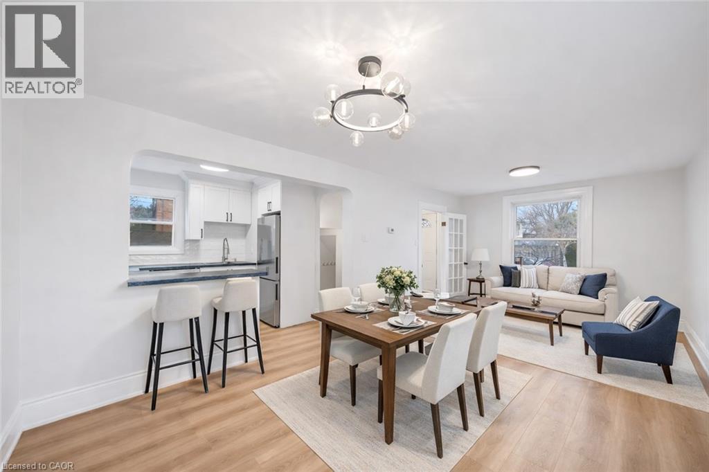 73 PETER Street - 4