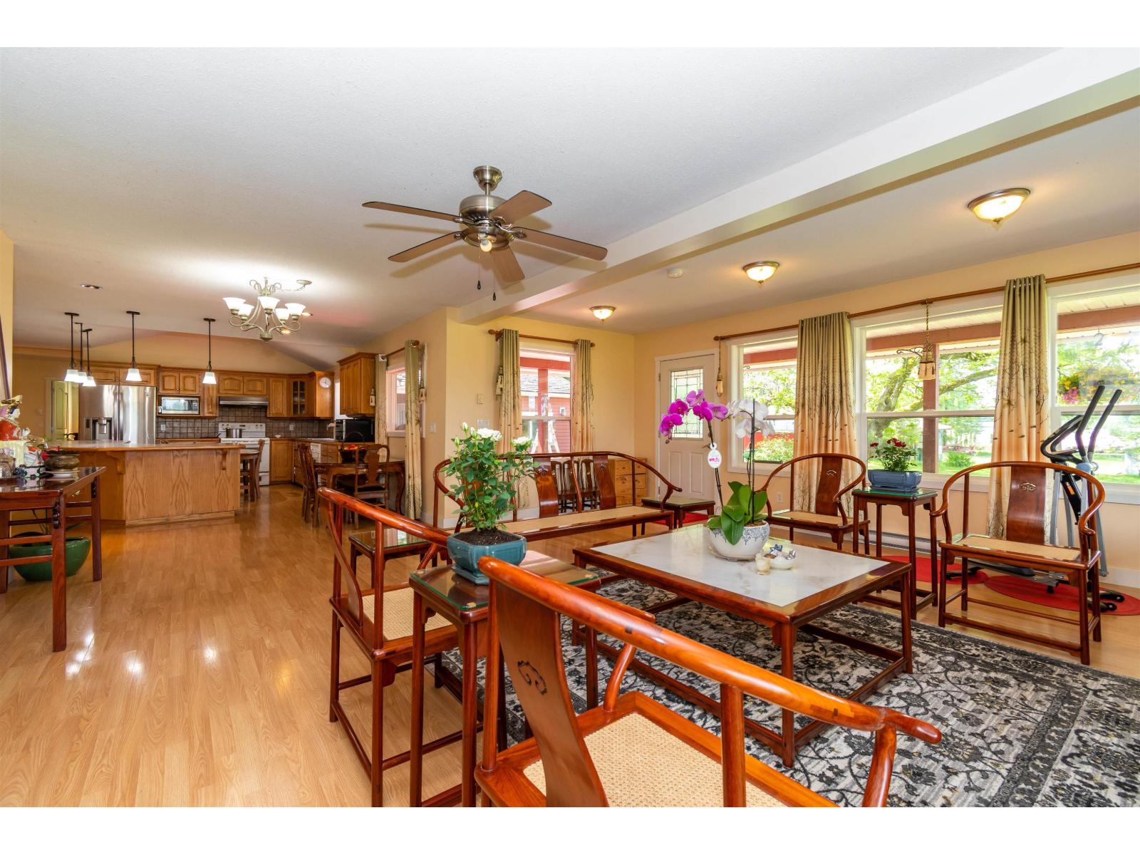 24250 88 AVENUE, Langley