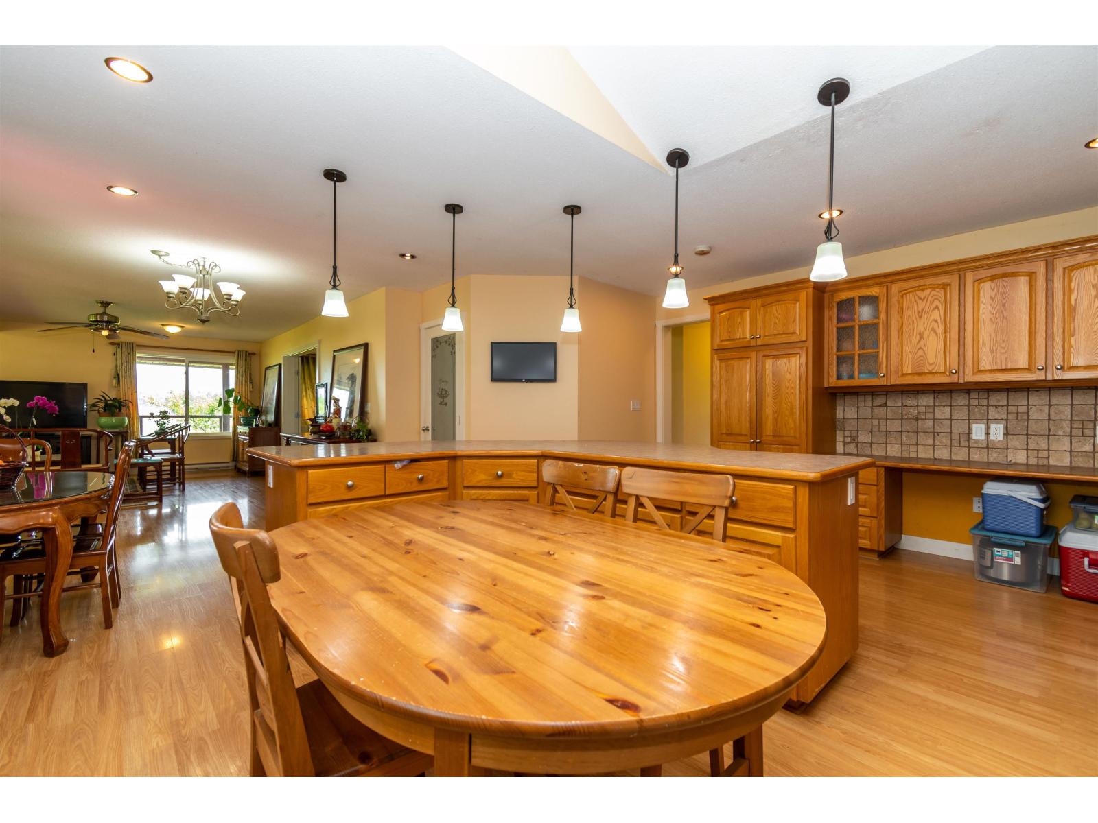 24250 88 AVENUE, Langley