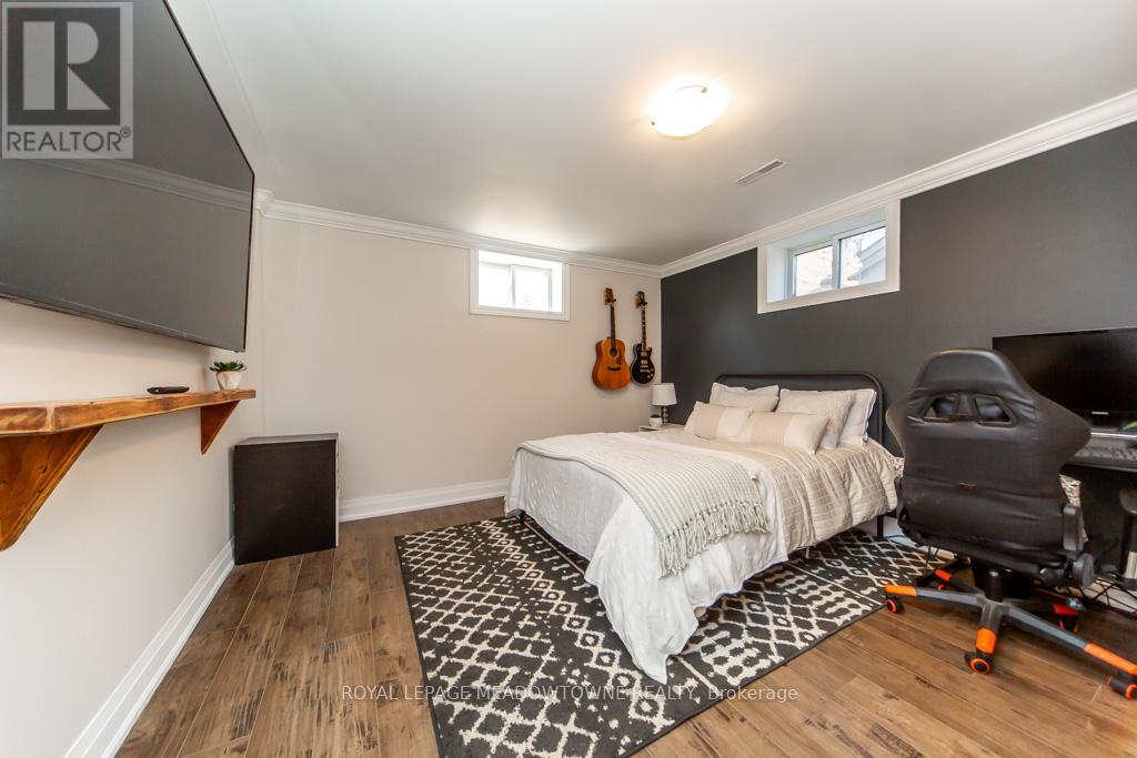 64 DUMBARTON STREET, Guelph (Riverside Park), Ontario