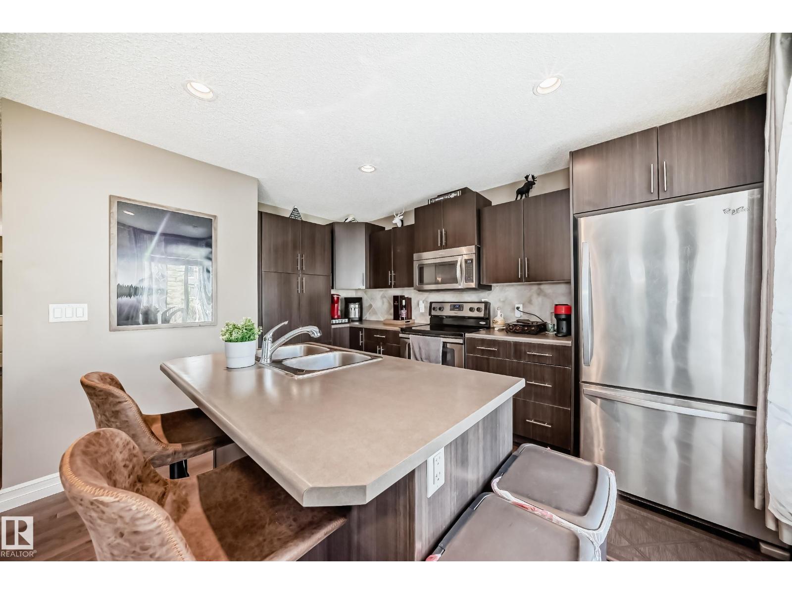 #63 3625 144 AV NW NW, Edmonton