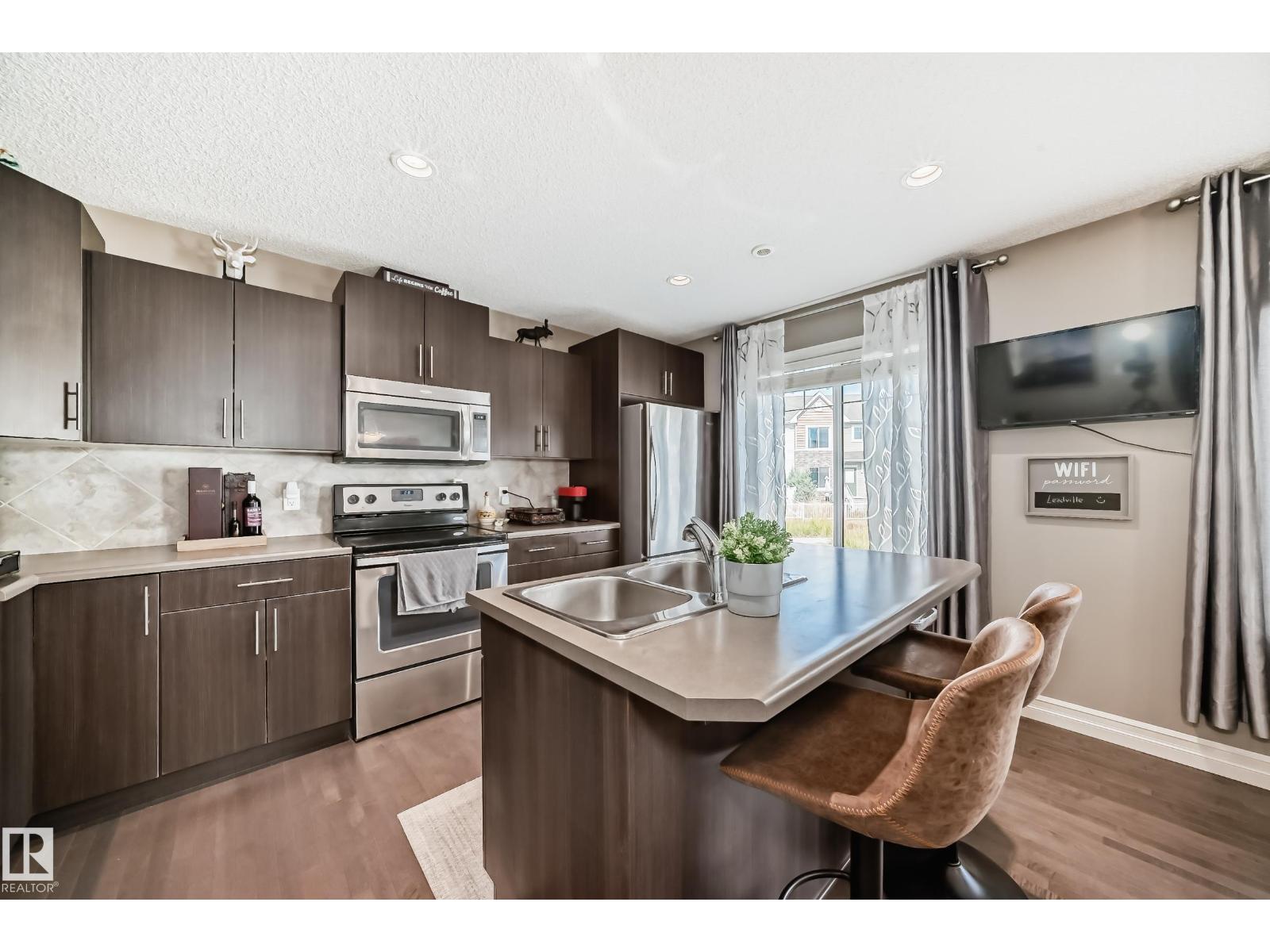 #63 3625 144 AV NW NW, Edmonton