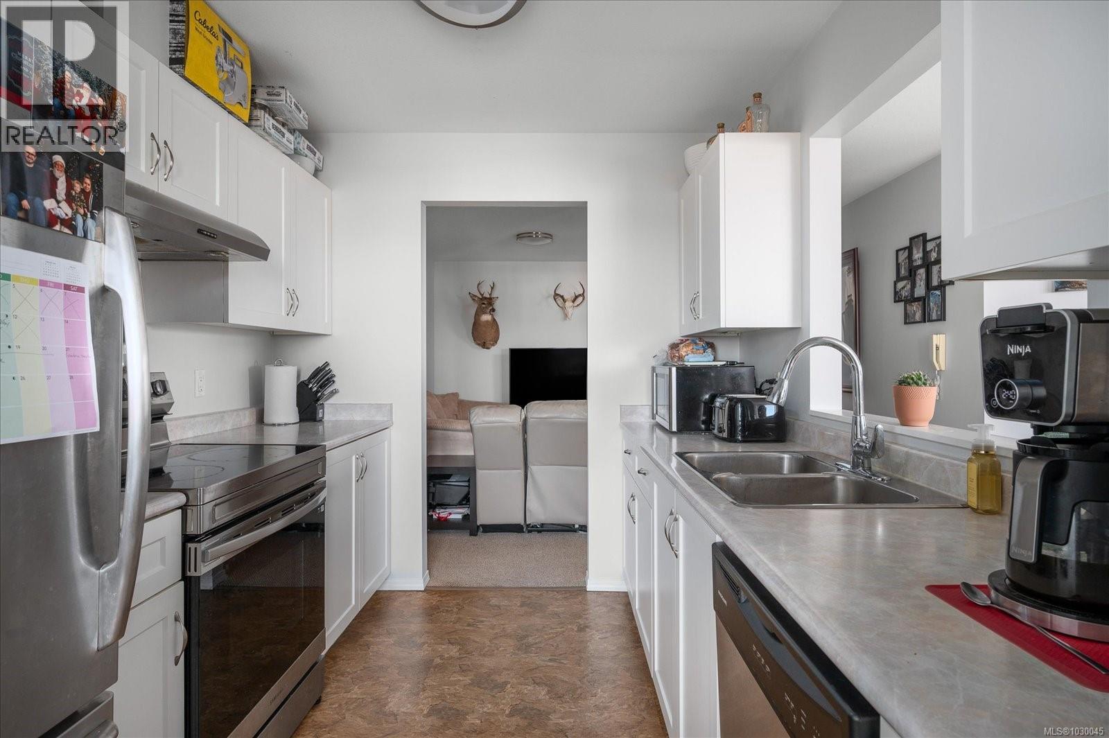 #304 327 PRIDEAUX ST - 14