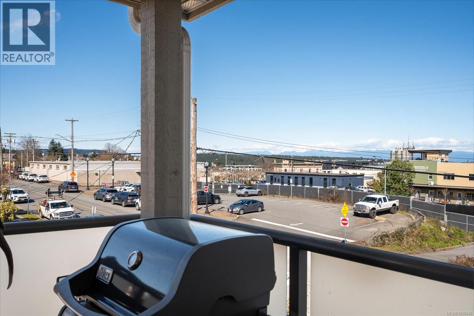 #304 327 PRIDEAUX ST - 7