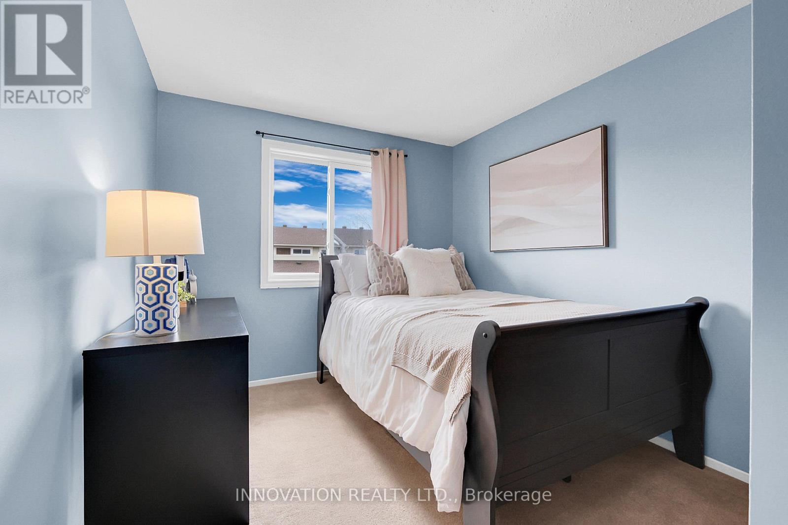 416 SANDHAMN PRIVATE, Ottawa, Ontario