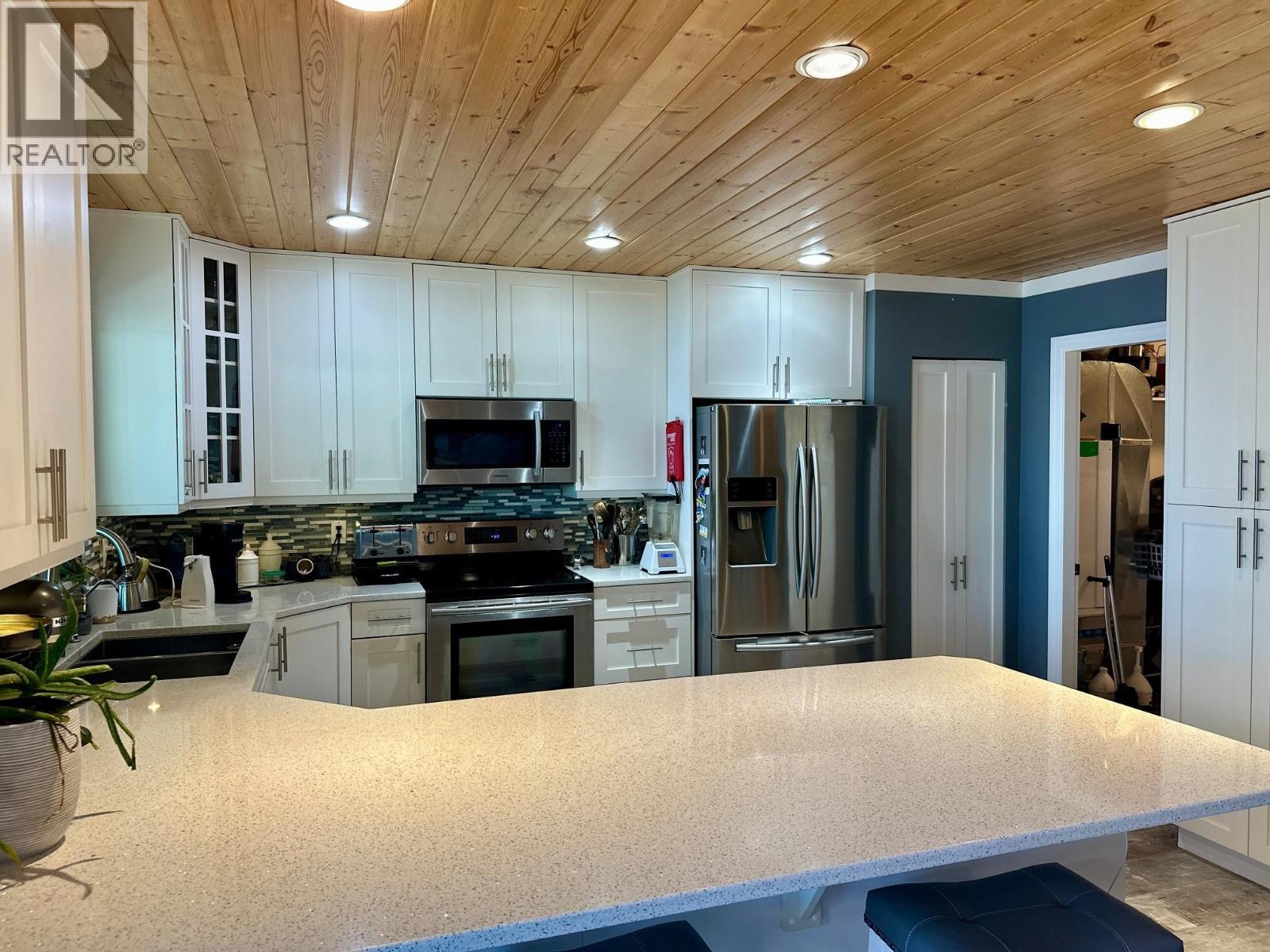 7285 PETERSON ROAD, Fraser Lake