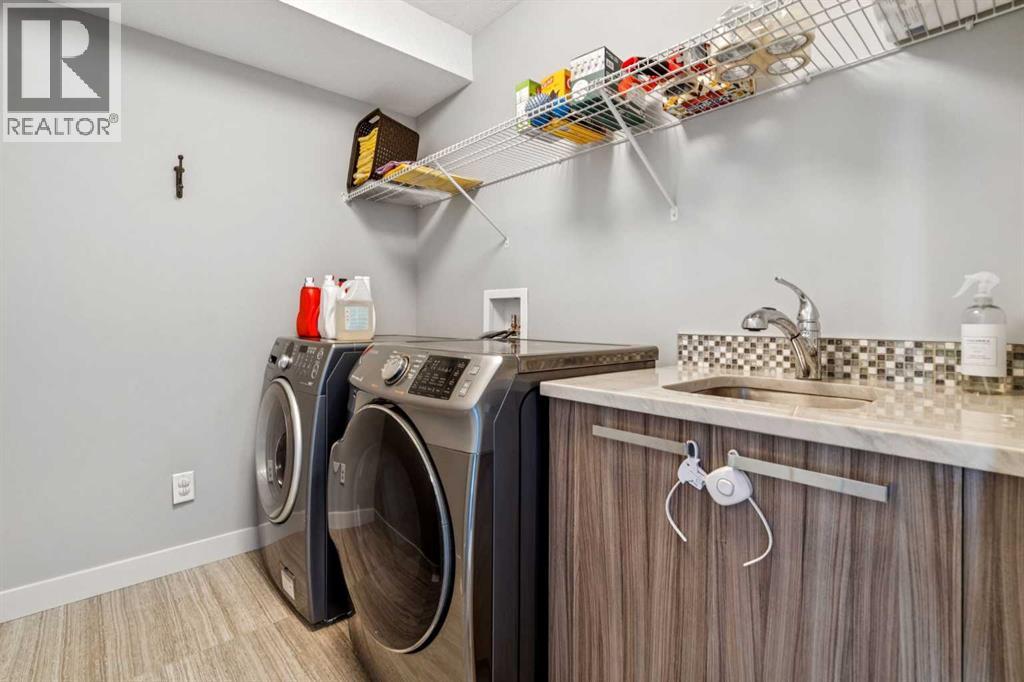 Single Family House for Sale in   Street NW Parkdale Calgary 