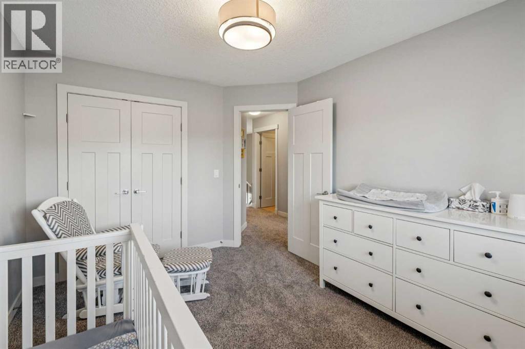 Single Family House for Sale in   Street NW Parkdale Calgary 