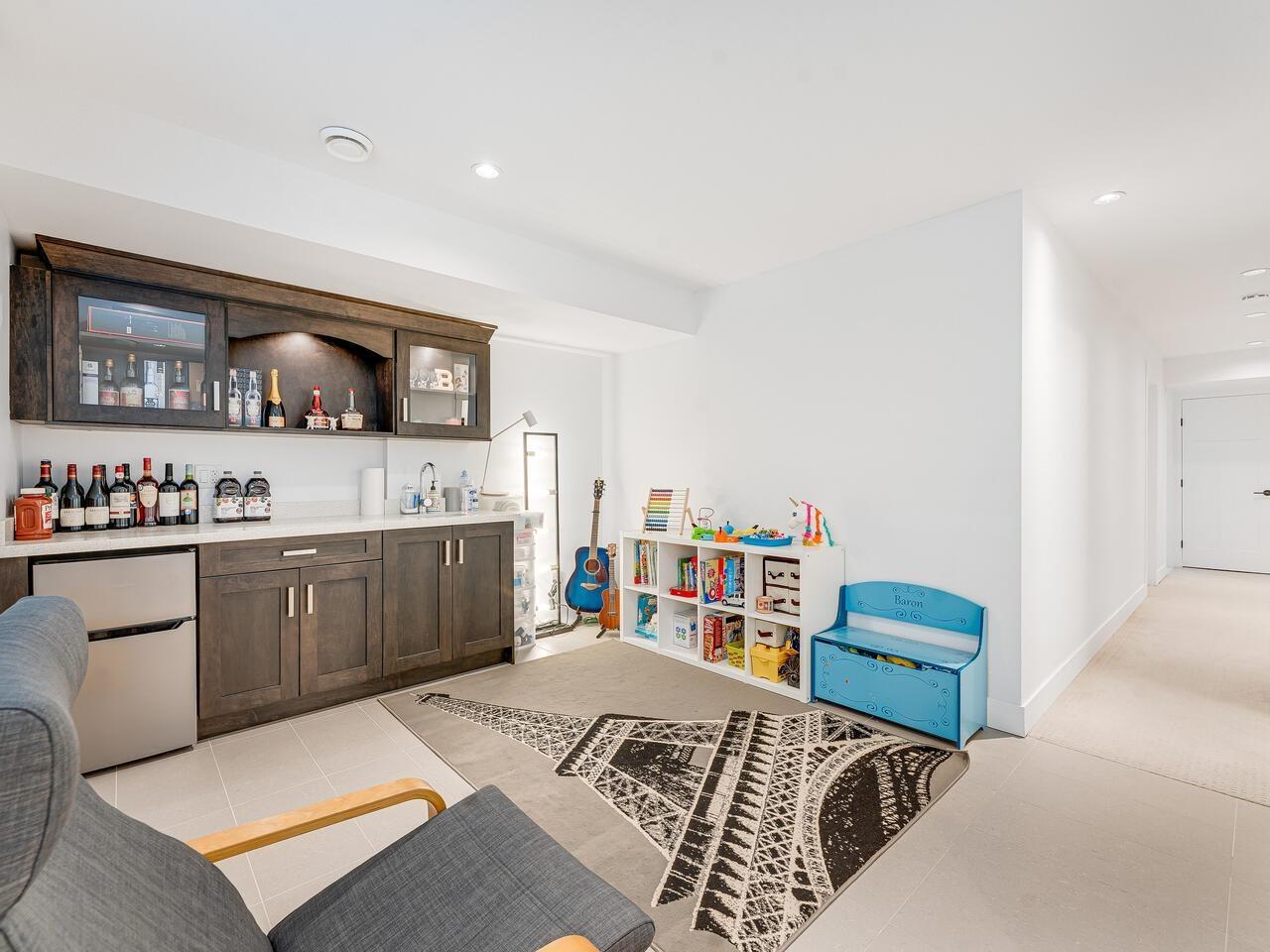 2238 164A STREET, Surrey