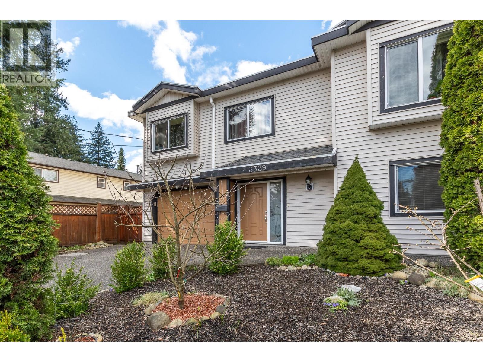 3339 WELLINGTON Street - photo 2