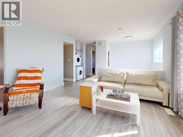 7176 GLACIER STREET - 5