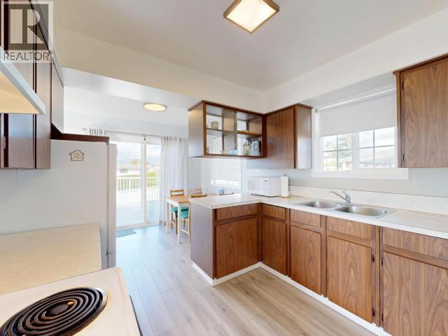 7176 GLACIER STREET - 8