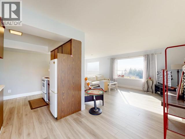 7176 GLACIER STREET - 11