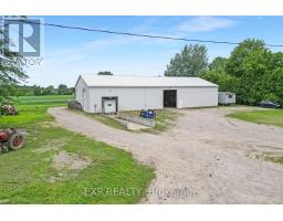 11 Tucker Street, Southwest Middlesex, ON N0L1Z0 Photo 8