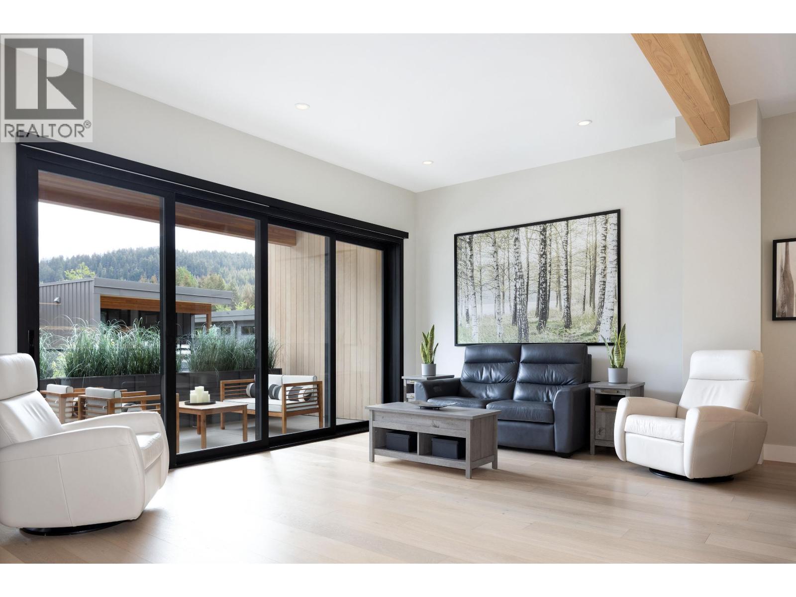 8 1350 CLOUDBURST DRIVE, Whistler