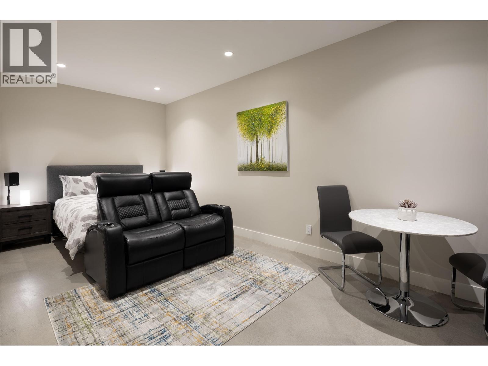 8 1350 CLOUDBURST DRIVE, Whistler