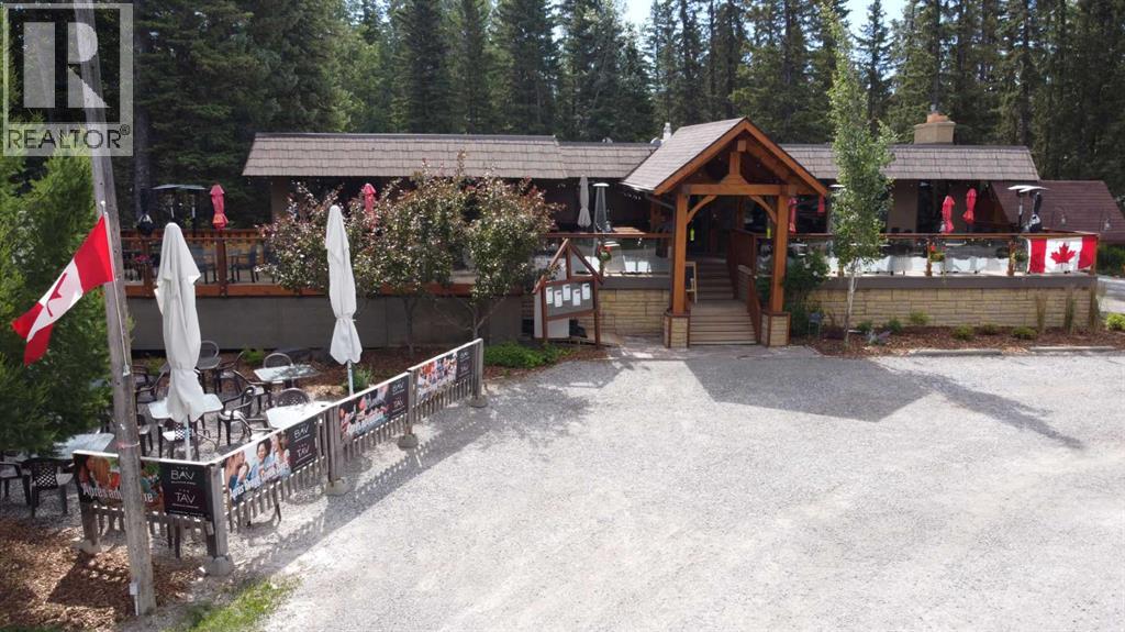 75 White Avenue, Bragg Creek