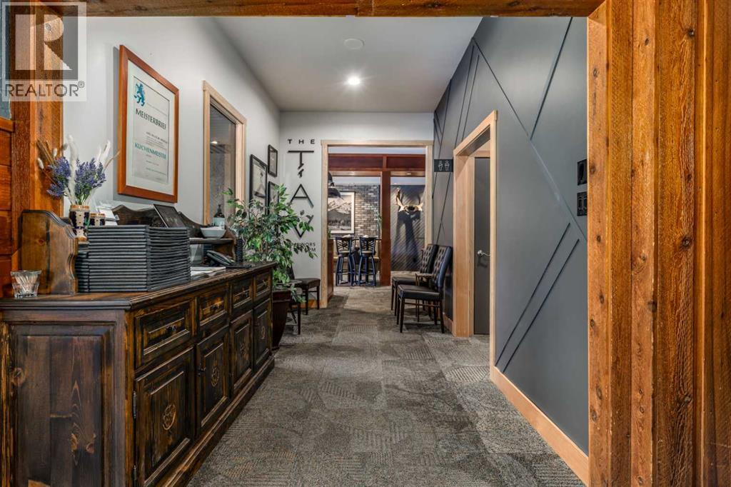 75 White Avenue, Bragg Creek