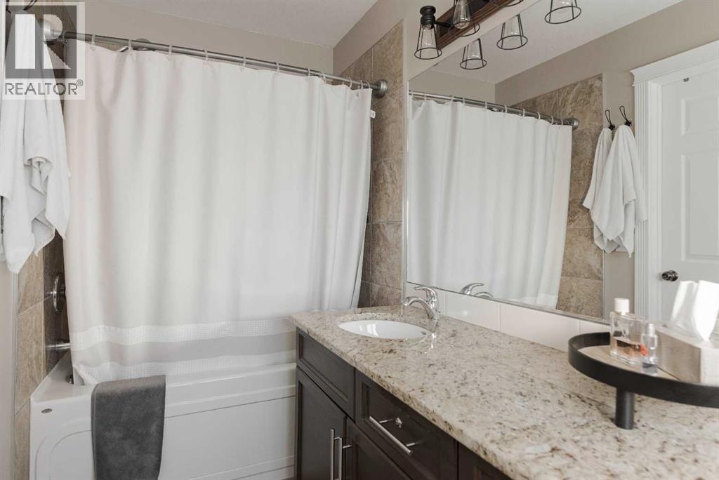 108 Diamondstone Ridge, Fort McMurray