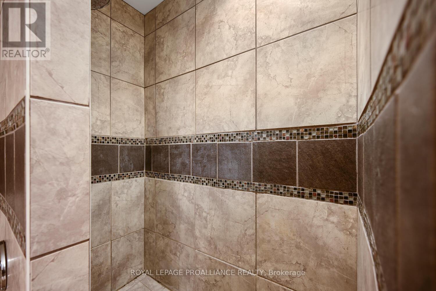 2597 NORTH CAMPBELL ROAD - 15