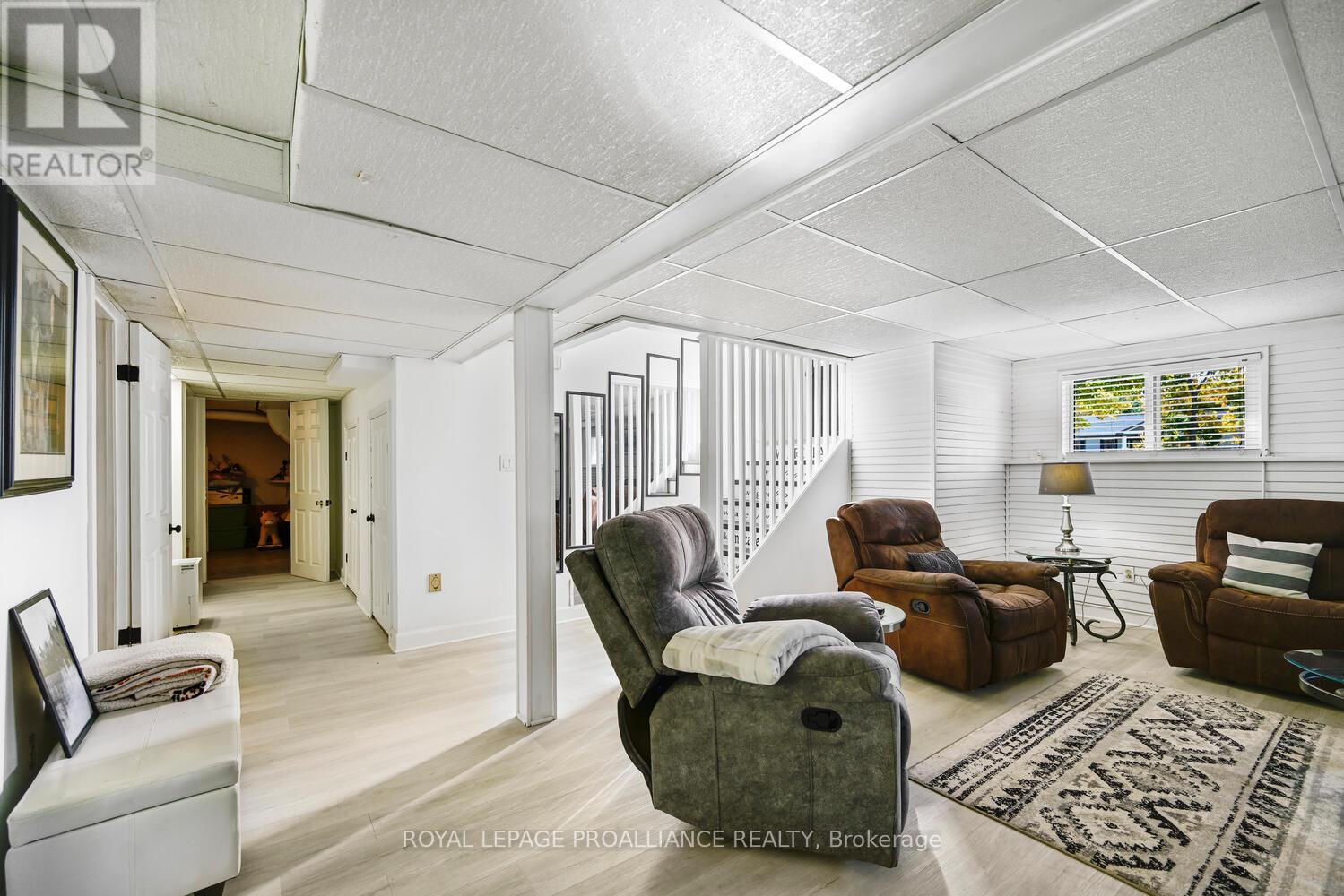 2597 NORTH CAMPBELL ROAD - 22