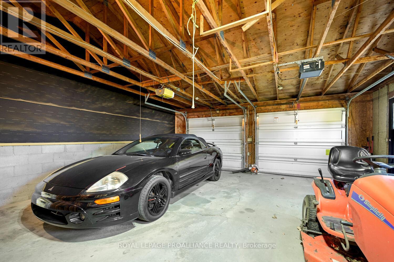 2597 NORTH CAMPBELL ROAD - 26