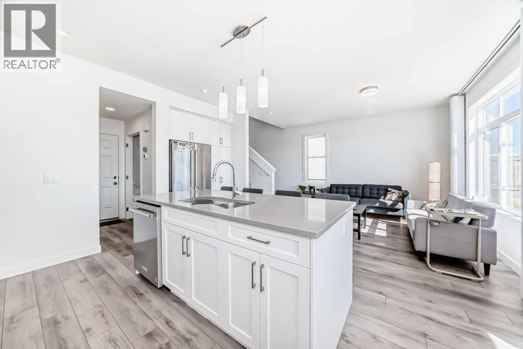 Single Family House for Sale in  Spring Creek Common SW Springbank Hill Calgary 