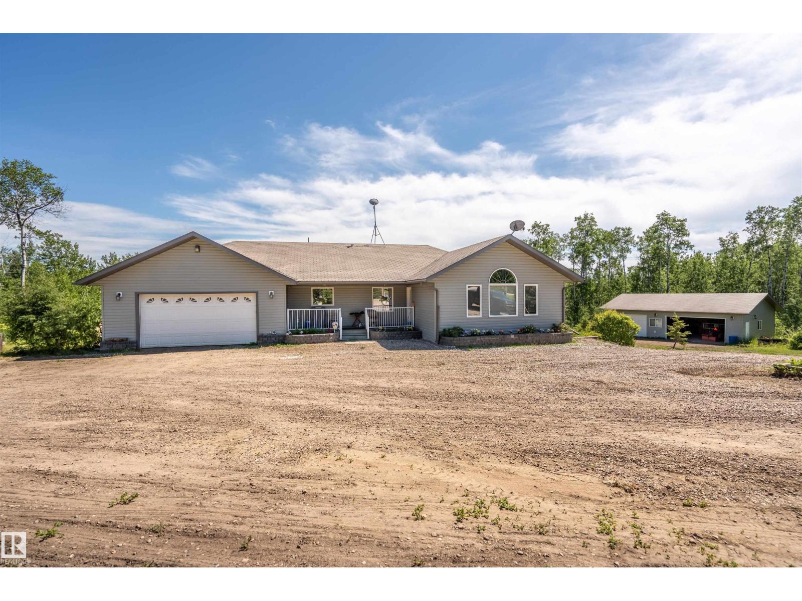 62019 RANGE ROAD 421 - 2