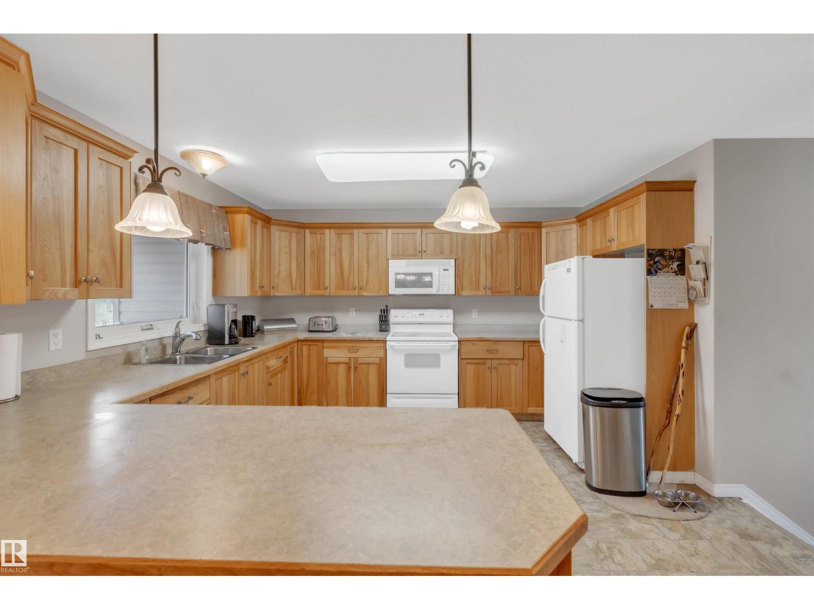 62019 RANGE ROAD 421 - 21