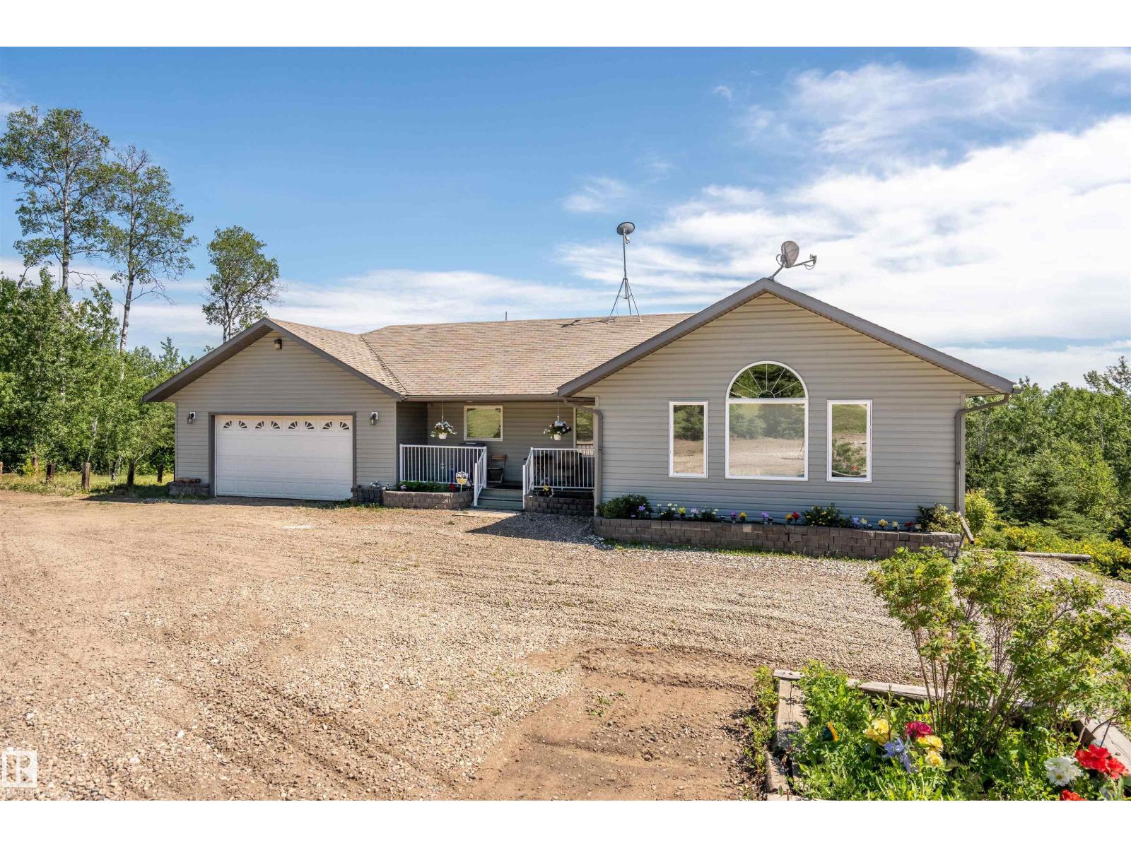 62019 RANGE ROAD 421 - 4