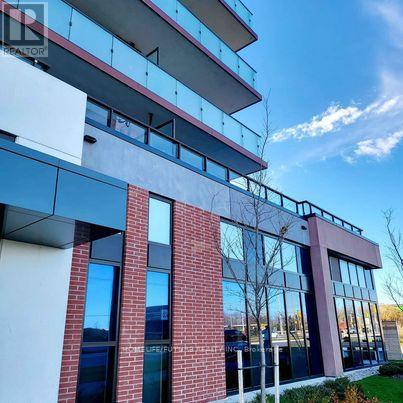 2405 - 2550 SIMCOE STREET N