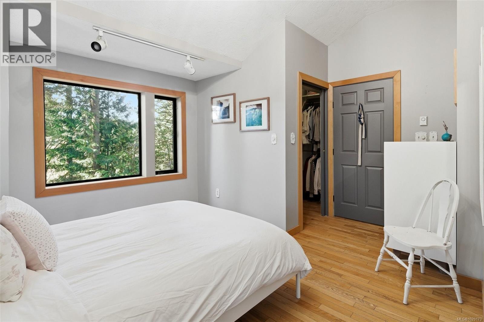  3778 Kingburne Drive, Cobble Hill