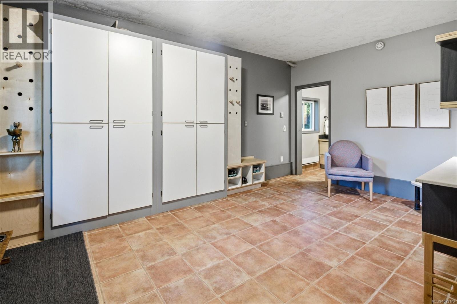  3778 Kingburne Drive, Cobble Hill