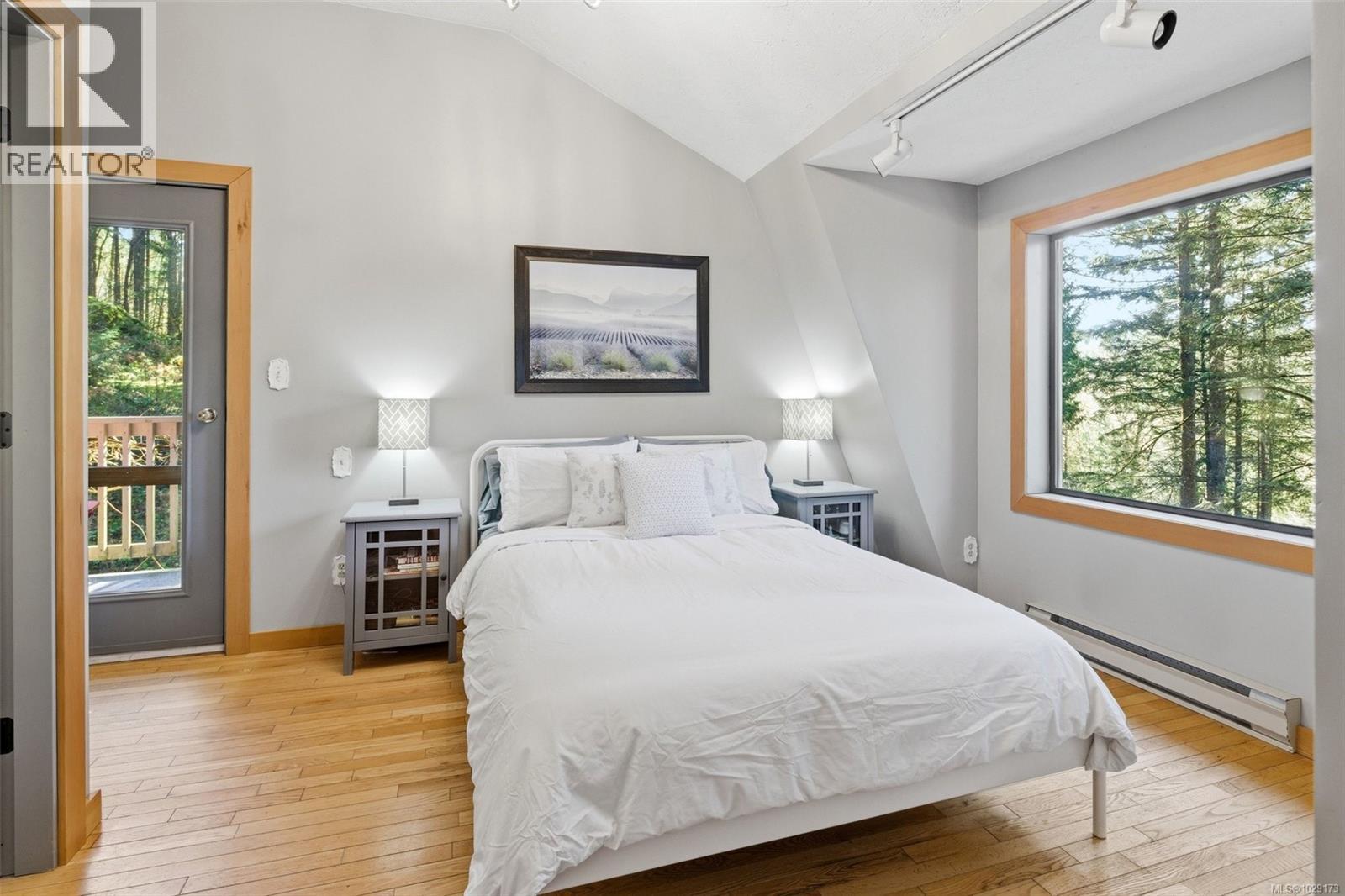  3778 Kingburne Drive, Cobble Hill