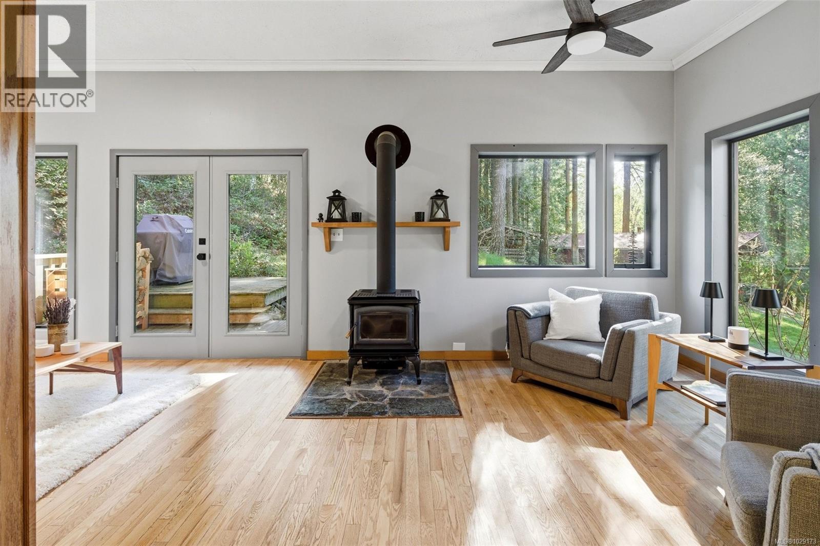  3778 Kingburne Drive, Cobble Hill