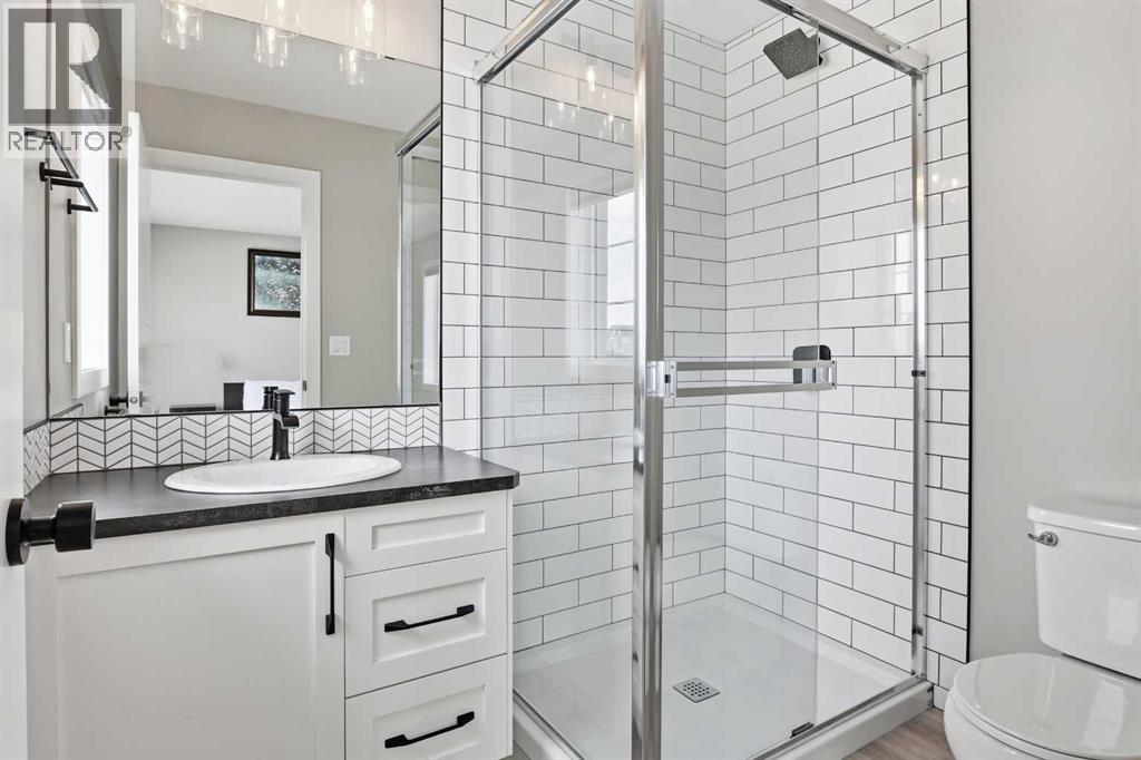 
          120 Memorial Park
            <br/>
            <span>Rural Red Deer County</span>
            , 
            <span>AB</span>
             <span>T4E3C5</span>
         - Photo 12