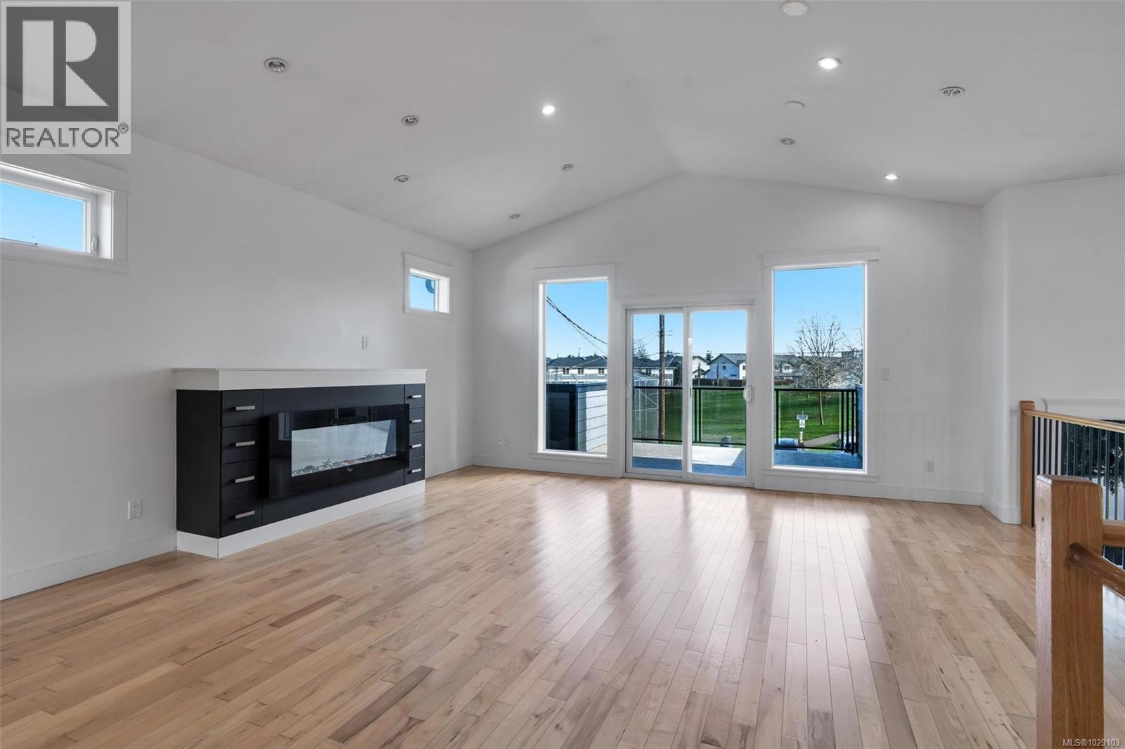  3264 Irma Street, Saanich