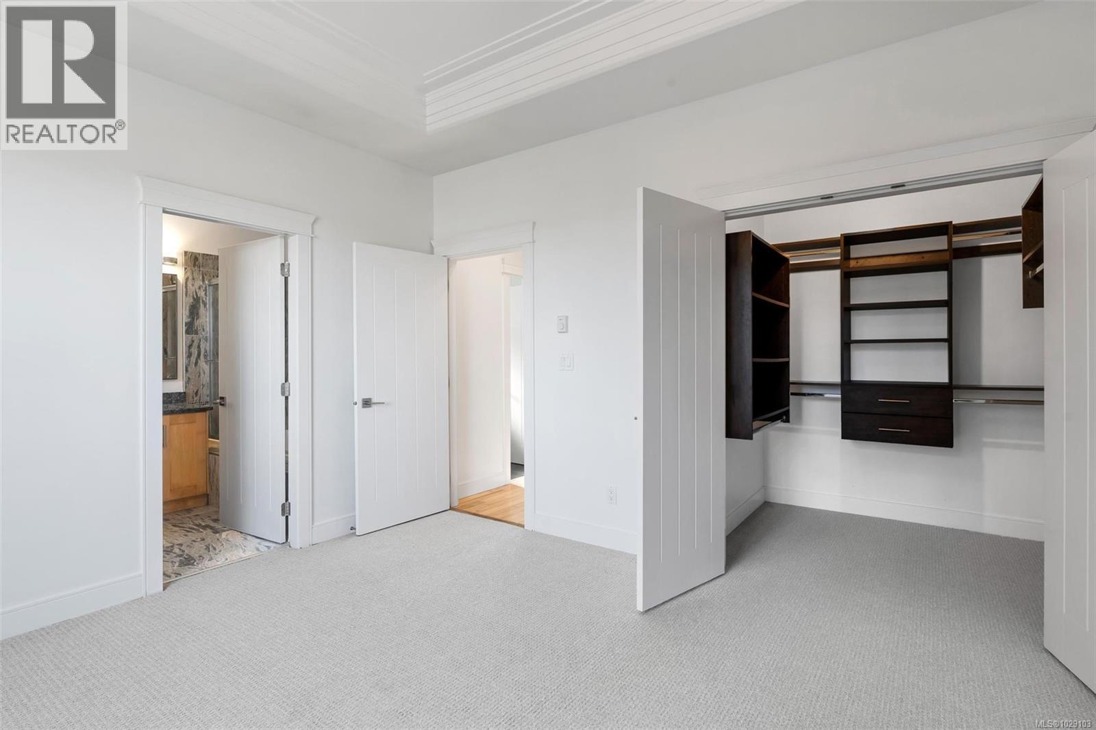  3264 Irma Street, Saanich