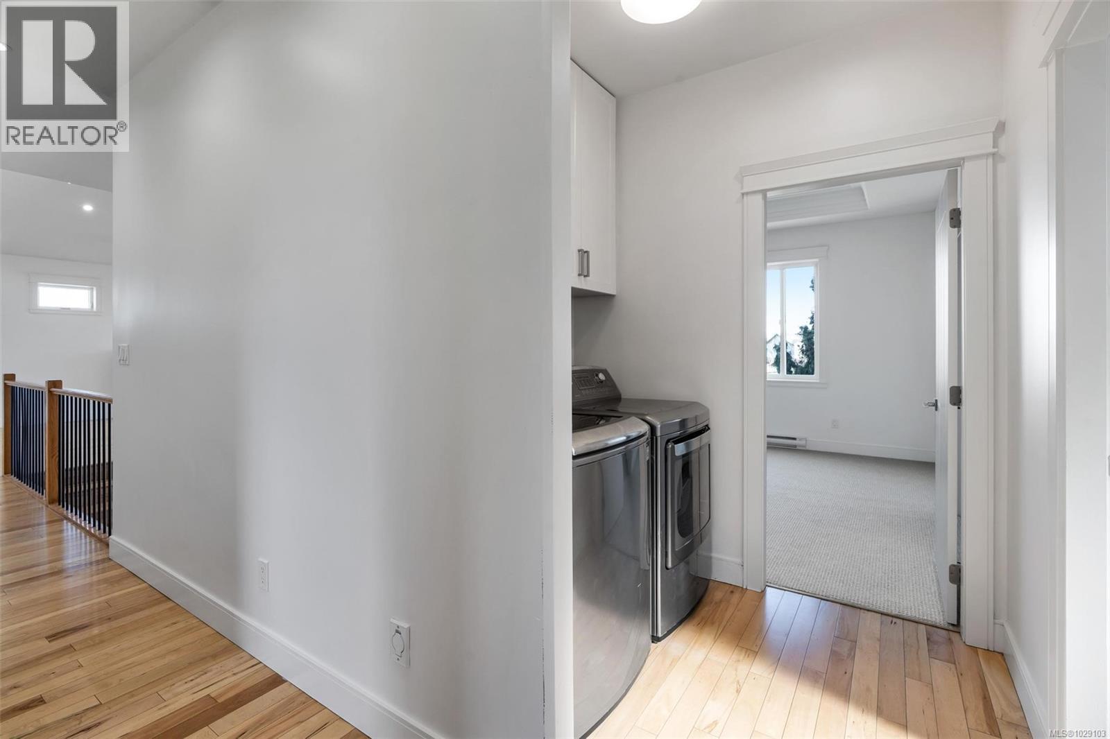  3264 Irma Street, Saanich