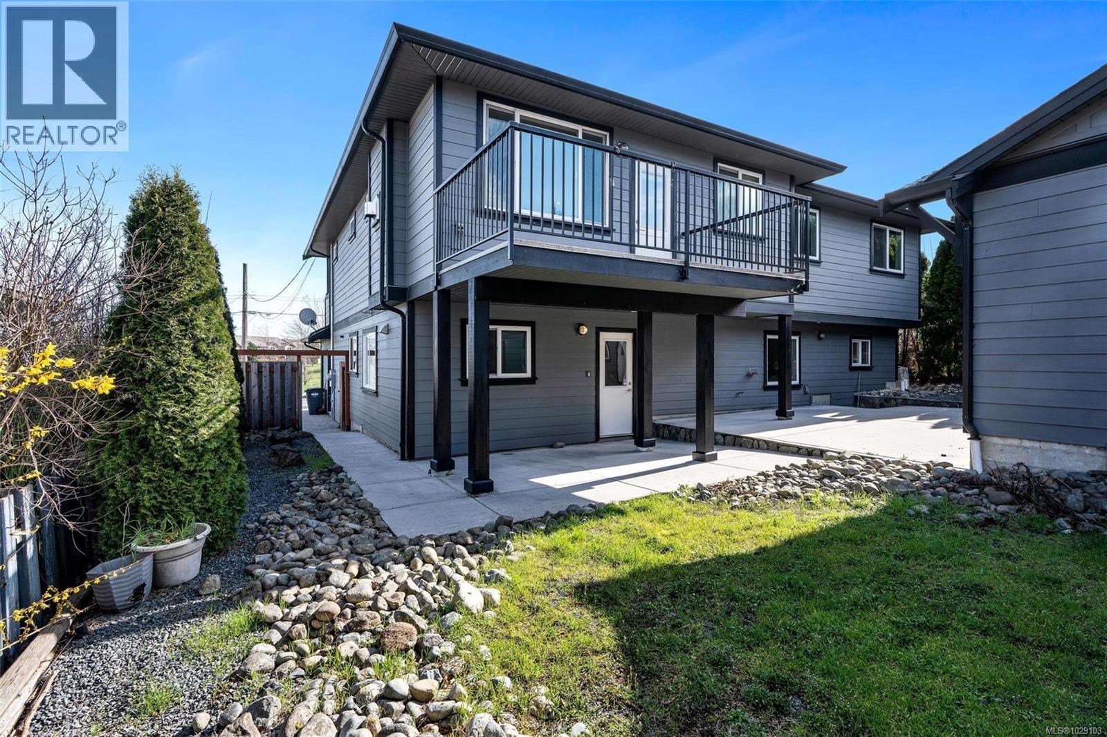  3264 Irma Street, Saanich