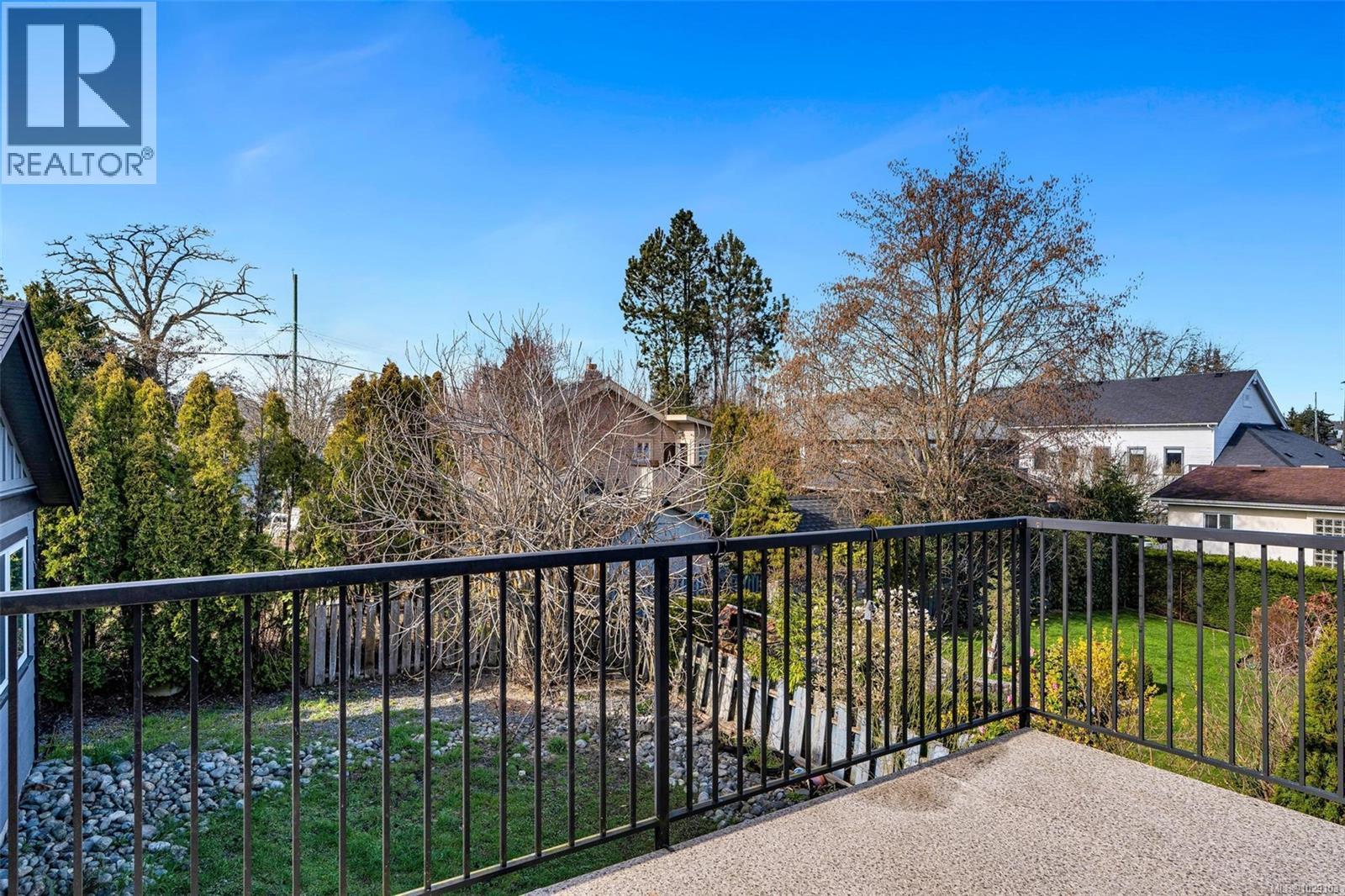  3264 Irma Street, Saanich