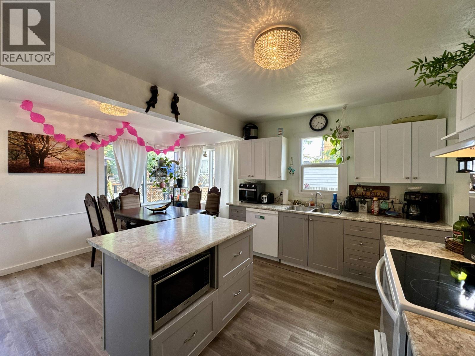 488 KINCHANT STREET - 6